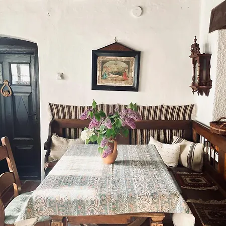 Holiday home Tulipanos Lada Vendeghaz *